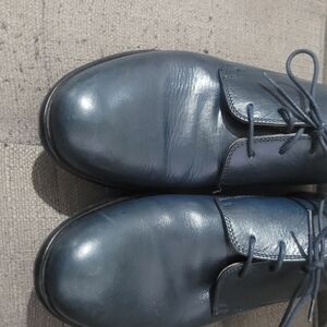 Elegant Navy Leather Oxfords